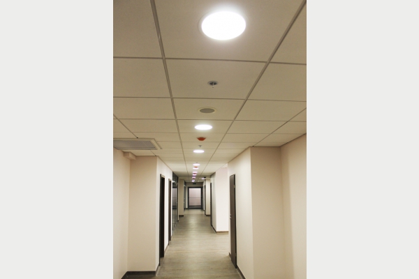 Side corridors